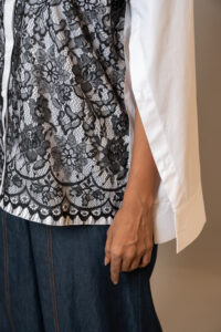 Modish Sleeve Button-down Cotton Shirt - Image 3