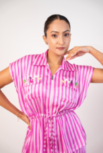 Embellished Zipper up Shirt With Striped Pant Set - Image 5
